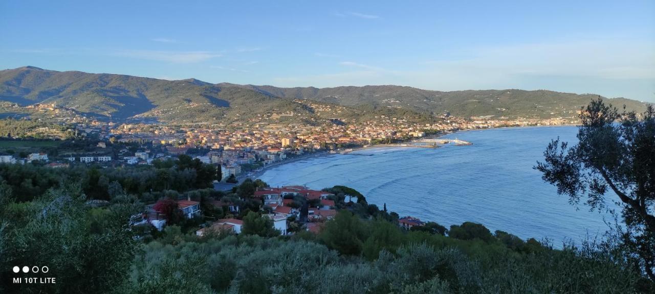 La Casa Di Giugiu Διαμέρισμα Ντιάνο Μαρίνα Εξωτερικό φωτογραφία